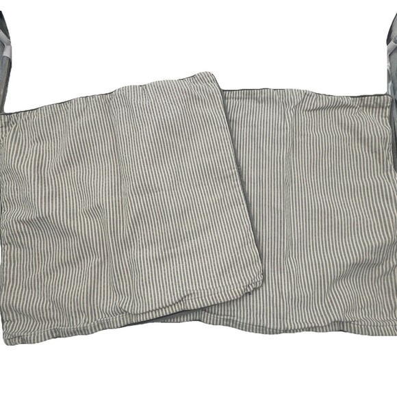 lot of 2 IKEA Lungfort Reversible Gray/White Zippered Pillow Covers 20x20 - Picture 5 of 6